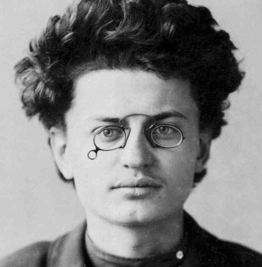 leontrotsky-e1351694893715